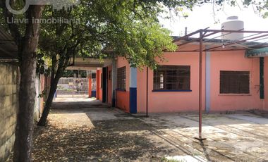 Venta de Casa con 2 habitaciones en cerrada de Independencia, Col. Adolfo Ruiz Cortines, Minatitlán, Ver.