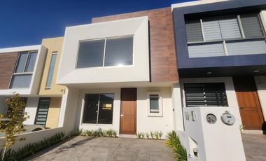 Casa  Venta Cañadas Tres Marías Lago, Cenadores, Canchas Multideportivas