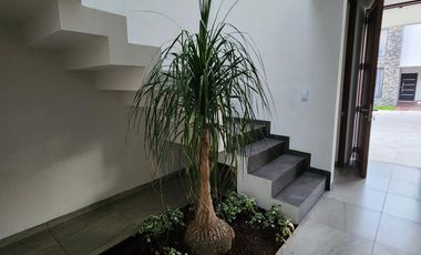 Casa  Venta Cañadas Tres Marías Lago, Cenadores, Canchas Multideportivas