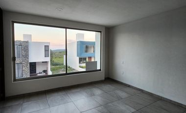 Casa  Venta Cañadas Tres Marías Lago, Cenadores, Canchas Multideportivas