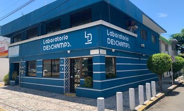REFORMA, Local en VENTA en EXCELENTE UBICACIÓN en esquina