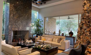 Casa - EN VENTA Rincón de las Montañas (Sierra Alta 8 Sector)