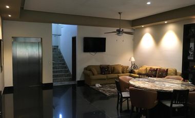 Casa - EN VENTA Rincón de las Montañas (Sierra Alta 8 Sector)