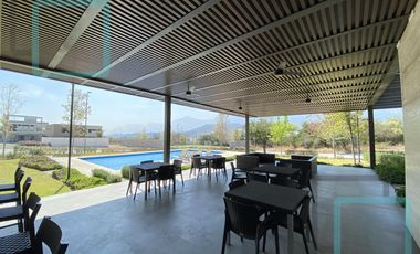 CASA EN VENTA CASTAÑOS DEL VERGEL ZONA CARRETERA NACIONAL SANTIAGO