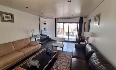 Casa en Arriendo en Valenzuela Puelma /Padre Hurtado Sur