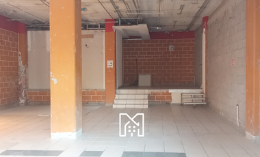 Local Comercial ideal para laboratorio o farmacia, Zona de Hospitales
