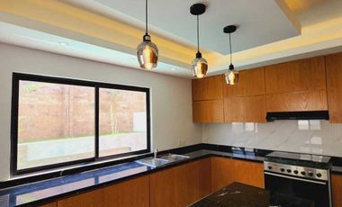 Casa en VENTA en PUNTA TIBURON
