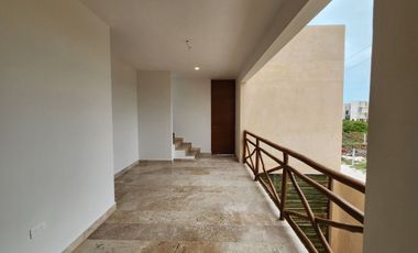 Townhouse en pre venta en la playa, en San Benito