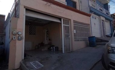 Casa en Venta en Fracc. Francisco R. Almada