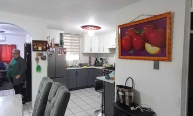 Casa en Venta en Fracc. Francisco R. Almada