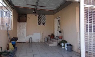 Casa en Venta en Fracc. Francisco R. Almada