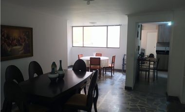 Apartamento en Venta Laureles