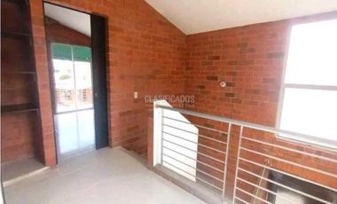 Venta casa en condominio en verde Alfaguara Jamundí valle.(Mbm)