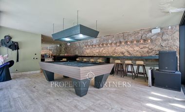Gran Casa Mediterránea en Valle Escondido, Inmejorable Vista.