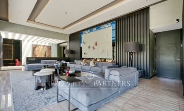 Gran Casa Mediterránea en Valle Escondido, Inmejorable Vista.