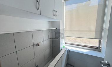 Oficina comercial en renta en San Francisco Coaxusco, Metepec, México