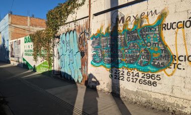 TERRENO COMERCIAL CON CONSTRUCCIÓN SOBRE PROLONGACIÓN 16 DE SEPTIEMBRE