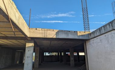 TERRENO COMERCIAL CON CONSTRUCCIÓN SOBRE PROLONGACIÓN 16 DE SEPTIEMBRE