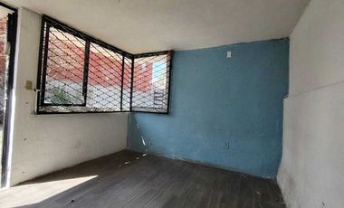 Renta Terreno en Esquina de 192 M2 bardeado, Zona del Carmen