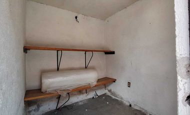 Renta Terreno en Esquina de 192 M2 bardeado, Zona del Carmen