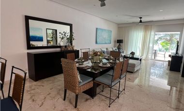 Beach front condo en renta akumal México