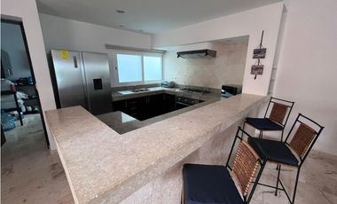 Beach front condo en renta akumal México