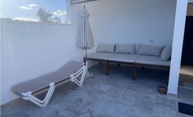 Beach front condo en renta akumal México