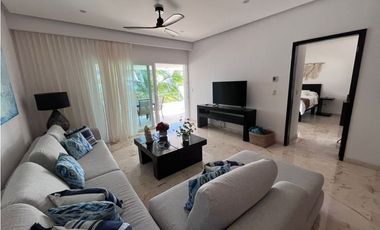 Beach front condo en renta akumal México