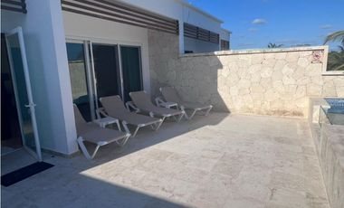 Beach front condo en renta akumal México