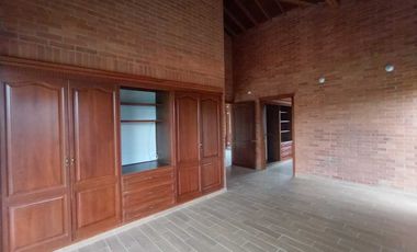 CASA EN VENTA EN CERRITOS/PEREIRA