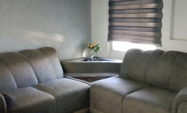 Casa en avenida principal con uso de suelo mixto