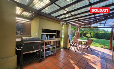 Casa en venta  Barrio El portillo, bajada patricias argentinas