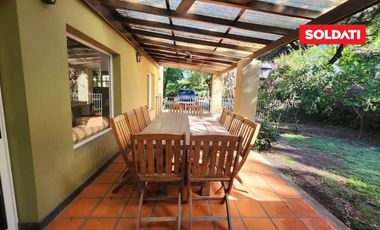 Casa en venta  Barrio El portillo, bajada patricias argentinas