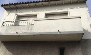 ALQUILER - Departamento 3 Amb - Planta Alta