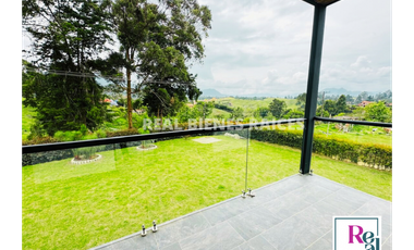 VENDO HERMOSA FINCA EN EL CARMEN DE VIBORAL