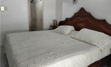 SE ARRIENDA CASA DE USO COMERCIAL CON APARTAESTUDIO ANEXO, SANTA MARTA
