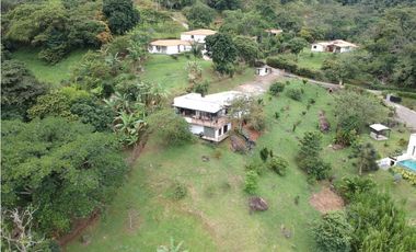 CASA DE CAMPO EN VENTA EN TITIRIBI