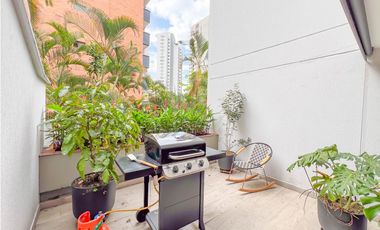 POBLADO AGUACATALA CERCA AL SANTA FÉ, REMODELADO DE 4 HABITACIONES