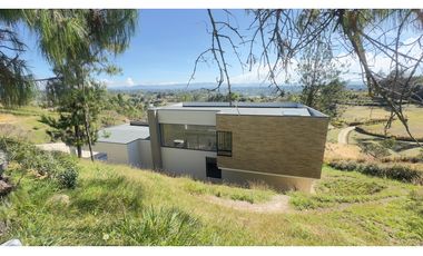 Vendo casa finca campestre Guarne Antioquia. SMG