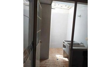 EN VENTA CASA DE DOS NIVELES EN BAVIERA FLORIDABLANCA SANTANDER