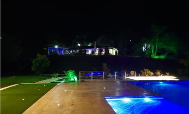 SE VENDE CASA FINCA EN COPACABANA - ANTIOQUIA