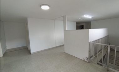 Casa comercial estadio