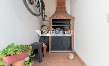 Venta Triplex 4 ambientes en Haedo Norte.