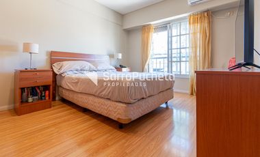 Venta Triplex 4 ambientes en Haedo Norte.