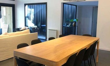 Casa en venta - 4 Dormitorios 3 Baños - 1.100Mts2 - Pinamar