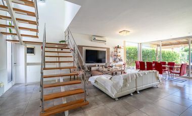 Casa en Pilar Del Este