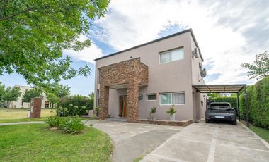 Casa en Pilar Del Este