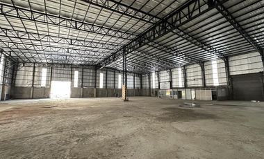 Alquiler de Nave Industrial de 1600 mts cub   1200 mts desc Polo Industrial Ezeiza
