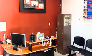Local Comercial ideal para laboratorio o farmacia, Zona de Hospitales