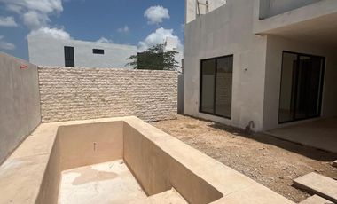 CASA EN TEMOZON NTE DE 3 RECAMARAS ACABADOS DE LUJO VENTA MERIDA YUCATAN